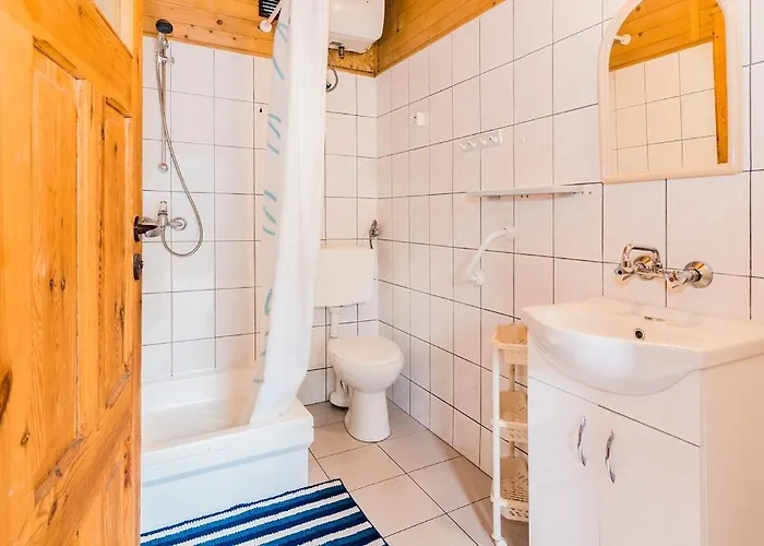 Ow Polam منتجع *